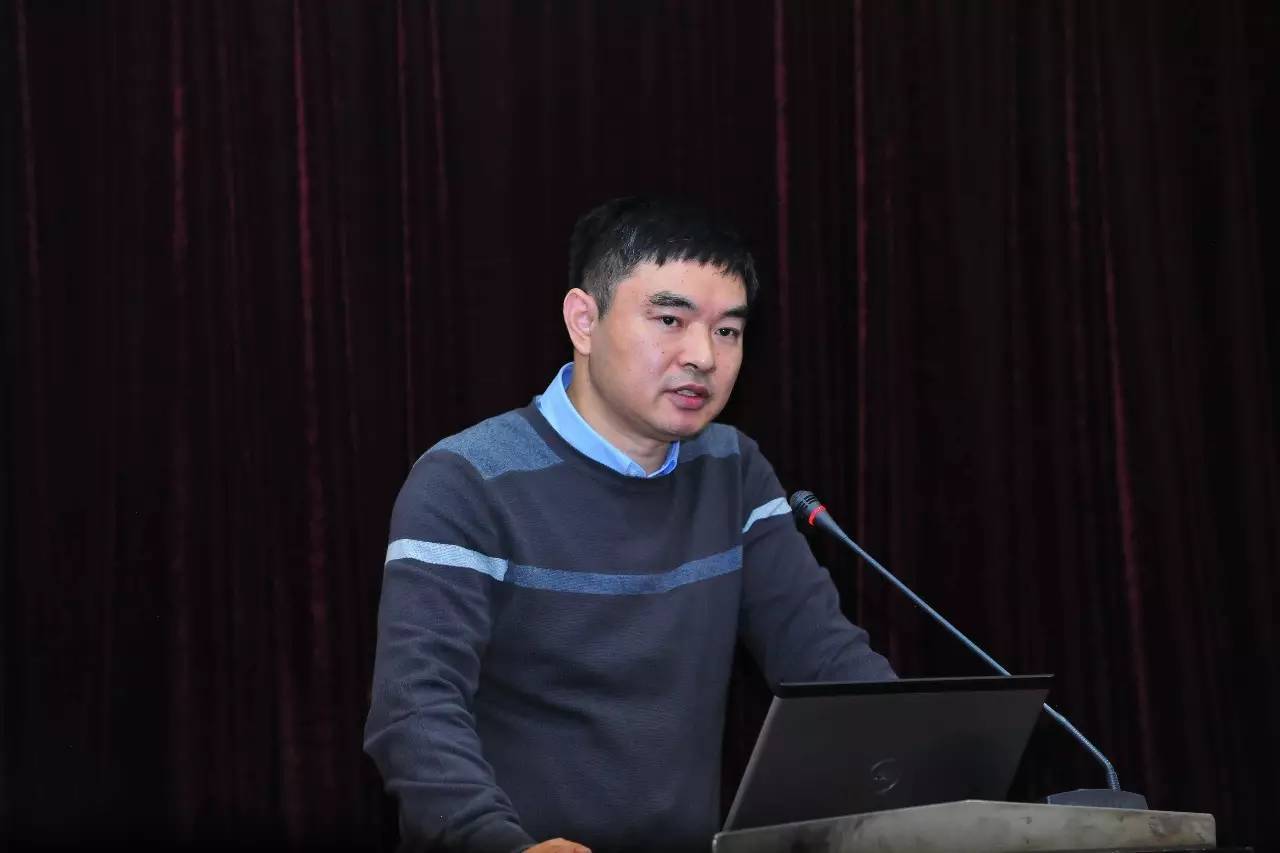 1479800367861583I6F1.jpg 總裁.jpg