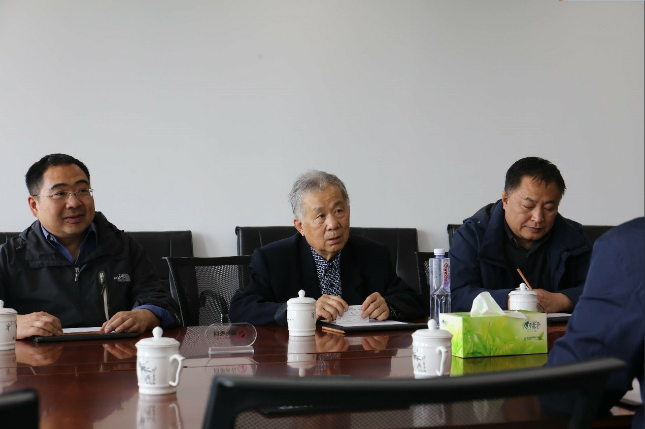 周遠周院士到訪WULIAN智能家居5.png