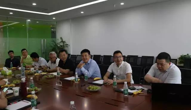 地產大佬組團來訪WULIAN智能家居，聚焦房地產轉型升級1.jpg