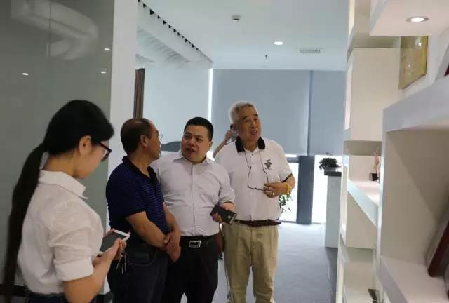 地產大佬組團來訪WULIAN智能家居，聚焦房地產轉型升級4.jpg